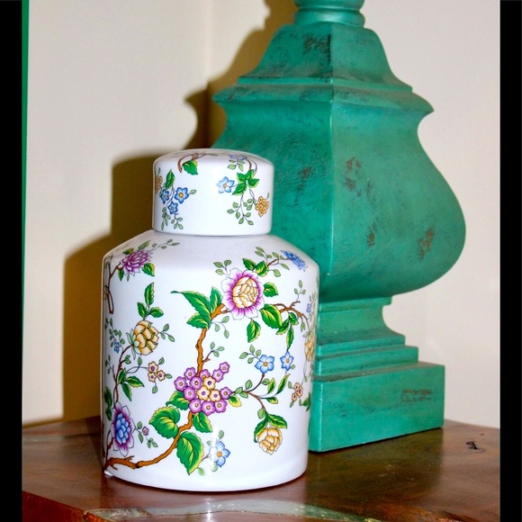 WHITE FLORAL GINGER CERAMIC TEA / CANISTER NEW Manderson Green - Picture 2 of 15